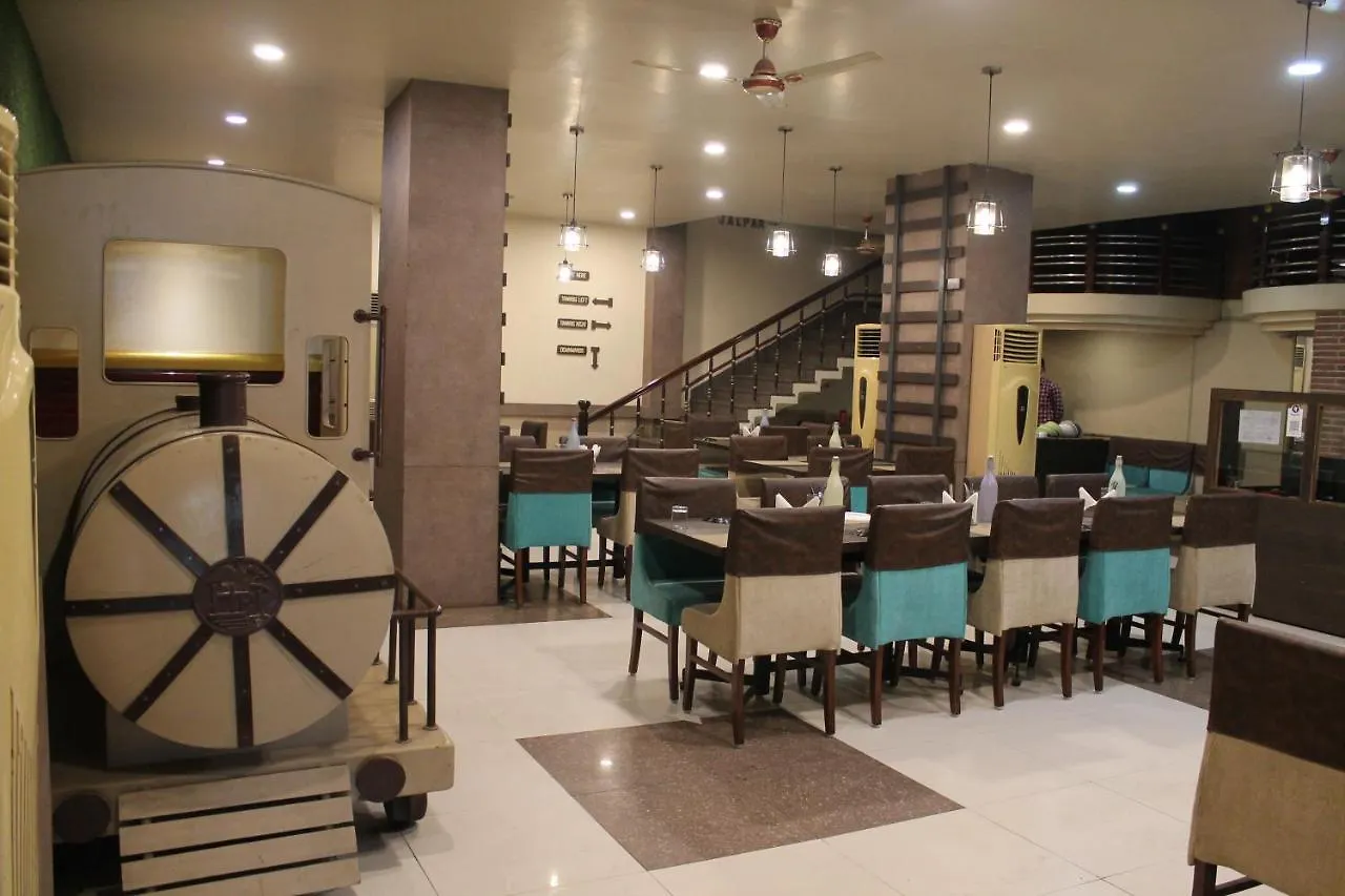 Hotel Padmini International- Sigra  Kakarmatha