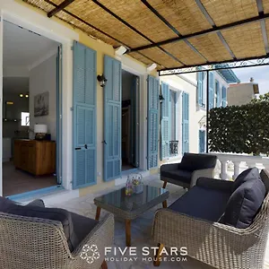 https://villa-capriciosa-five-stars-holiday-house.fr-provencehotel.com