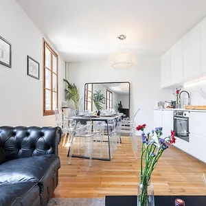 https://feel-home-alphonse-karr.fr-provencehotel.com