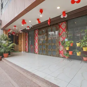 Fabhotel Swarn Banquet Hotel
