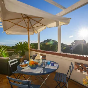 https://villa-montlilin.fr-provencehotel.com